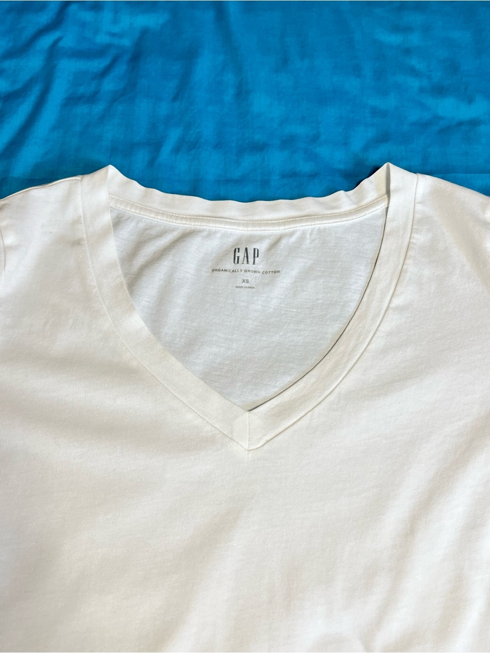 Gap Organic Cotton White V-Neck Tee XS Classic Essential - Picture 9 of 16